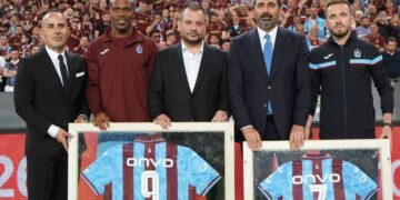 Trabzonspor’da iki veda: Resmen duyuruldu