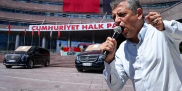 ‘Haram araç’ tartışmasında Özgür Özel’den sert sözler: Kılavuzu karga olanın…