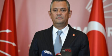 Özel’den CHP Genel Merkezindeki araç görüntülerine açıklama