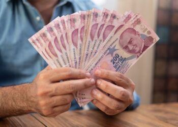 Memur ve emekli maaşlarında Temmuz hesapları değişti: İşte masadaki yeni rakamlar