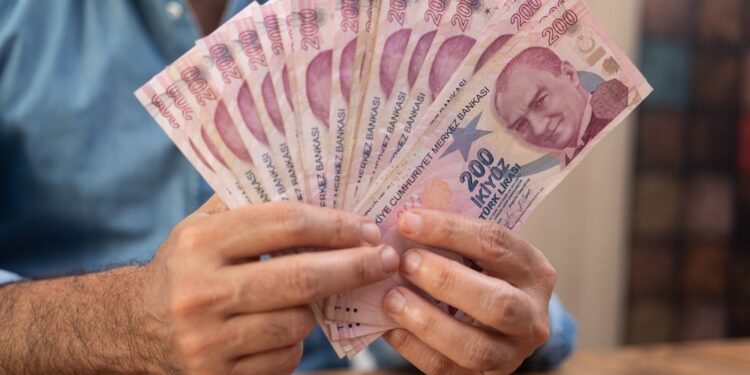 Memur ve emekli maaşlarında Temmuz hesapları değişti: İşte masadaki yeni rakamlar