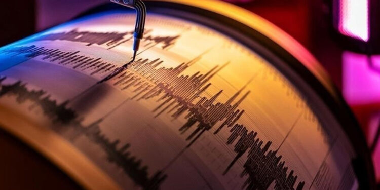 Ege Denizi’nde 3.5 büyüklüğünde deprem