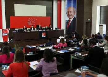 CHP’de kimler Kılıçdaroğlu’na destek veriyor? Parti Meclisi’nde dengeler nasıl oluştu?