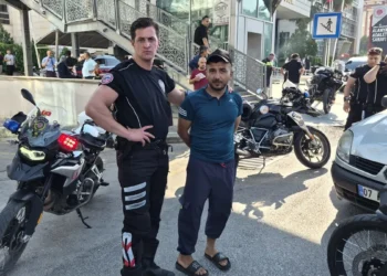 Alanya’da polisin ‘dur’ ihtarına uymayan sürücüye 500 bin lira ceza uygulandı