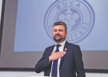 Buca Belediyesi’ne yolsuzluk soruşturmasında yeni detaylar! WhatsApp’taki kirli pazarlık dosyada