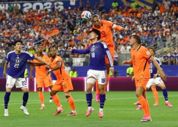 4 gollü maçta kazanan çıkmadı! Japonya, Hollanda’nın peşini bırakmadı