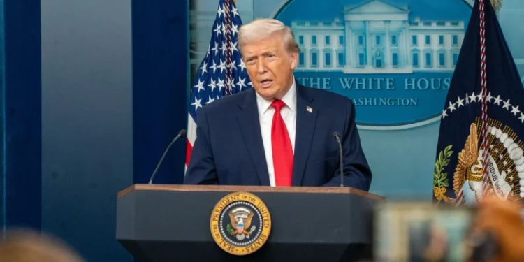 Trump’tan İran’a yeni tehdit: Müzakere için çok vakit harcadı bedelini ödeyecek
