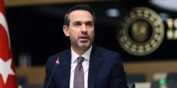 Bakan Bayraktar: 2030 yılına kadar 20 milyar doların üzerinde yatırım öngörüyoruz