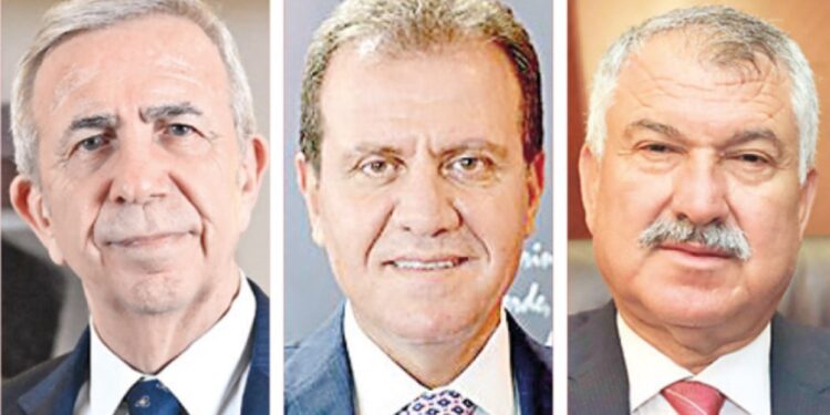 Krizden çıkış için 3 başkan devrede