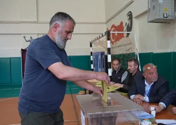 Üç ilde seçim heyecanı: 6 beldede oy verme işlemi sona erdi