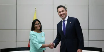 Bakan Bayraktar’dan Venezuela ile iş birliği vurgusu: Devlet Başkanı Rodriguez ile görüştü