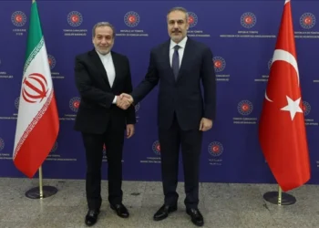 SON DAKİKA I Bakan Fidan, Arakçi ile görüştü: Müzakere süreci ele alındı!