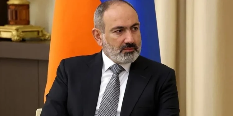 Ermenistan’da Paşinyan’ın liderliğindeki partinin seçim galibiyeti kesinleşti