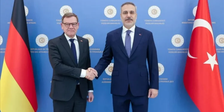 Bakan Fidan, Almanya Dışişleri Bakanı Wadephul ile telefonda görüştü