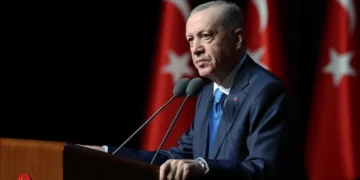 Başkan Erdoğan, edebiyatçı ve yazar üç ismi ölüm yıl dönümlerinde andı