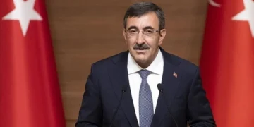 Cevdet Yılmaz: Enflasyonda geçici şoklara karşı mücadele kararlılıkla sürüyor
