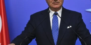 AK Parti’den Rahmi Koç’a sert tepki! Kürt kadınları hedef almıştı