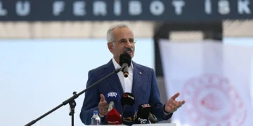 GESTAŞ Gelibolu Yeni Feribot İskelesi açılışında töreni! Bakan Uraloğlu müjdeyi verdi: Yarın yayalara ücretsiz