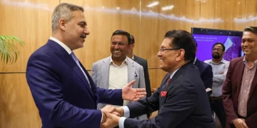 Bakan Fidan, Bangladeşli mevkidaşı ile görüştü