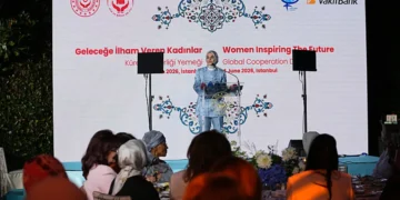 Bakan Göktaş: Kadınların güçlenmesini rekabet gücünün temel unsurlarından biri olarak görüyoruz