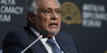 Pakistan ve İsviçre Dışişleri Bakanları, ABD-İran konusunu görüştü