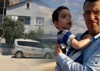 Kocaeli’de dehşete düşüren olay! Eve giren yakınları acı manzarayla karşılaştı