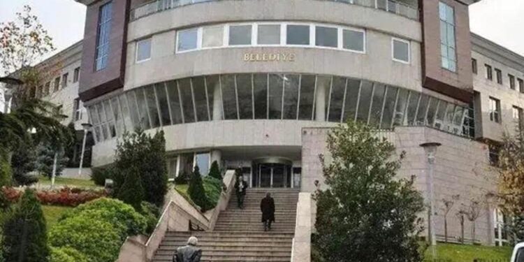 SON DAKİKA | Akçakoca CHP’den AK Parti’ye geçti! AK Parti adayı 9 oy alarak belediye başkanvekili seçildi