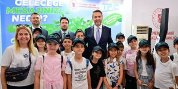 Bakan Bayraktar: Dünyanın ilk YEK-G sertifikalı festivali olacağız