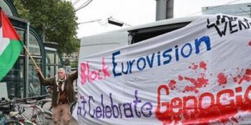 İsrail’in katılımının protesto edildiği Eurovision ile ilgili çarpıcı gelişme! ’35 milyon düştü’