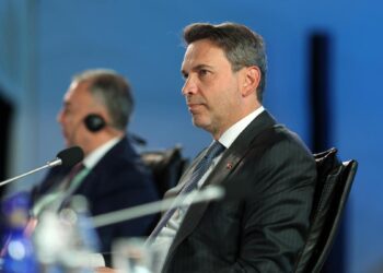 20 milyar dolarlık 2030 hedefi: Alparslan Bayraktar’dan net mesajlar!