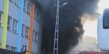Son dakika haberi: Esenyurt’ta okulda yangın