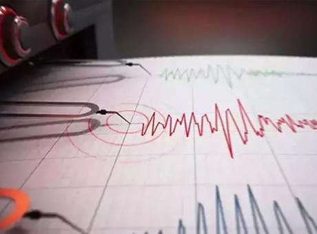 Filipinler’de 7.8 büyüklüğünde deprem oldu