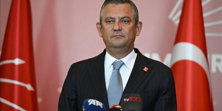 SON DAKİKA… CHP’de grup toplantısı krizi! Özgür Özel: Ben konuşacağım