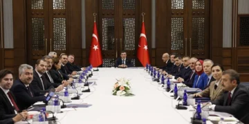 EKK toplantısı sona erdi: Yeni yol haritası çizildi! Yabancı işgücü istihdamı ve Tek Durak Ofis masada
