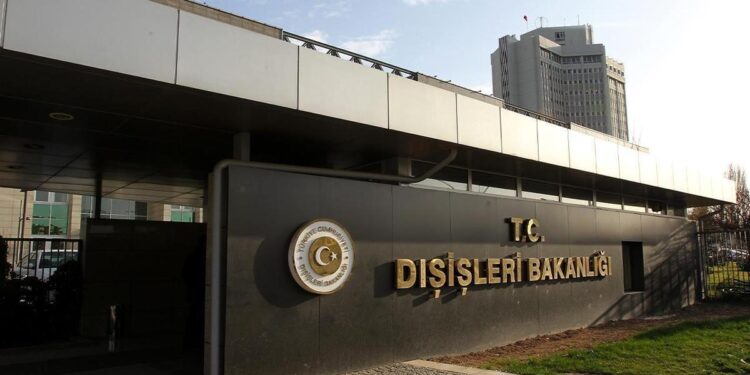 Dışişleri’nden Ermenistan seçimi açıklaması