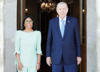 Erdoğan Dolmabahçe’de karşıladı… Venezuela görüşmesi