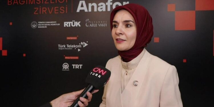 Aile ve Sosyal Hizmetler Bakanı Göktaş CNN TÜRK’te: Çocuklarımızı algoritmaların insafına bırakmamaya kararlıyız