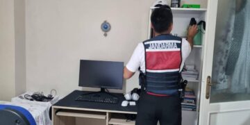 SON DAKİKA… MİT’ten 2 ilde eş zamanlı operasyon: Kredi kartı şebekesi çökertildi