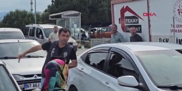 Yanlışlıkla kardeşinin kimliğiyle sınava geldi, dakikalar kala yetişti!