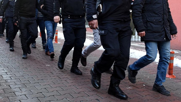 Antalya’da suç örgütü operasyonu: 63 şüpheli gözaltına alındı! 200 milyon TL’lik malvarlığını el konuldu