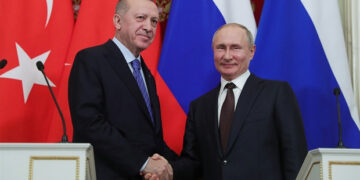 Rusya: Putin ve Erdoğan’ın düzenli temasları, siyasi diyaloğun gelişiminde kilit rol oynuyor