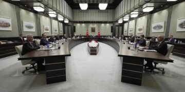 NATO ZİRVESİ’NE GERİ SAYIM! Kabine bugün Beştepe’de toplanacak: İşte masadaki konular