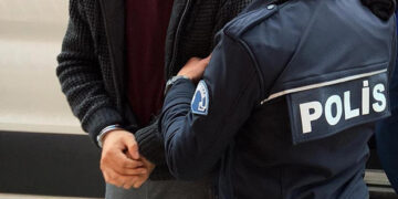 Göçmen kaçakçılığından aranan Iraklı şüpheli İstanbul’da yakalandı
