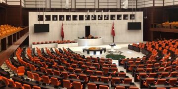 Meclis’in gündemi yoğun: Kanun teklifleri görüşülecek, gruplar toplanacak