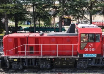 Yerli lokomotif dünya pazarına açıldı! İlk ihracat Tanzanya’ya…