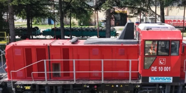 Yerli lokomotif dünya pazarına açıldı! İlk ihracat Tanzanya’ya…