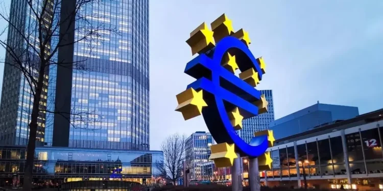 3 politika faizinde şaşırtan karar! ECB 2023’ten bu yana ilk kez artışa gitti
