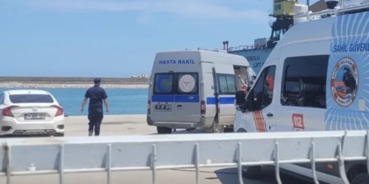Karadeniz’de Türk balıkçı teknesine saldırı: 1 ölü 4 yaralı