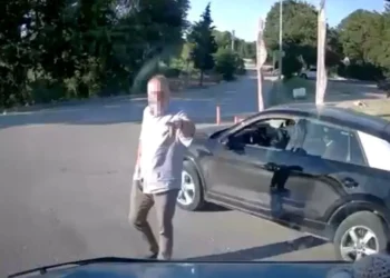 Sakarya’da cumhuriyet savcısı ile minibüs sürücüsü arasında trafikte yaşanan olaya ilişkin soruşturma