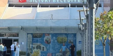 Silivri Belediyesi’ne yönelik ‘yolsuzluk’ soruşturmasında 17 şüpheli adliyeye sevk edildi